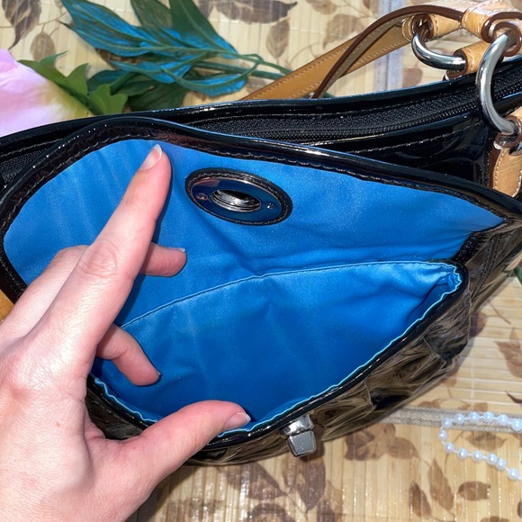 Coach Purse - Picture 4 of 11